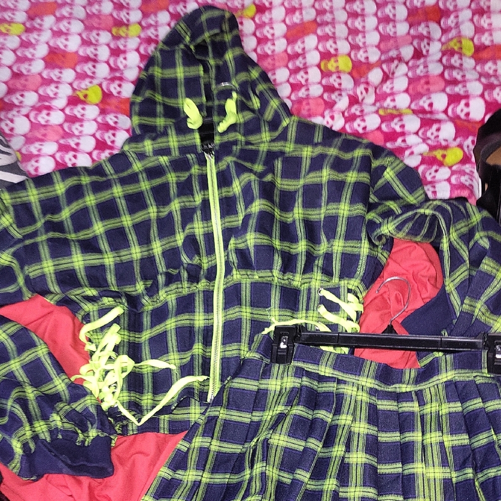 AKIRA Blue and Green Plaid 2 Pc. Set szXL